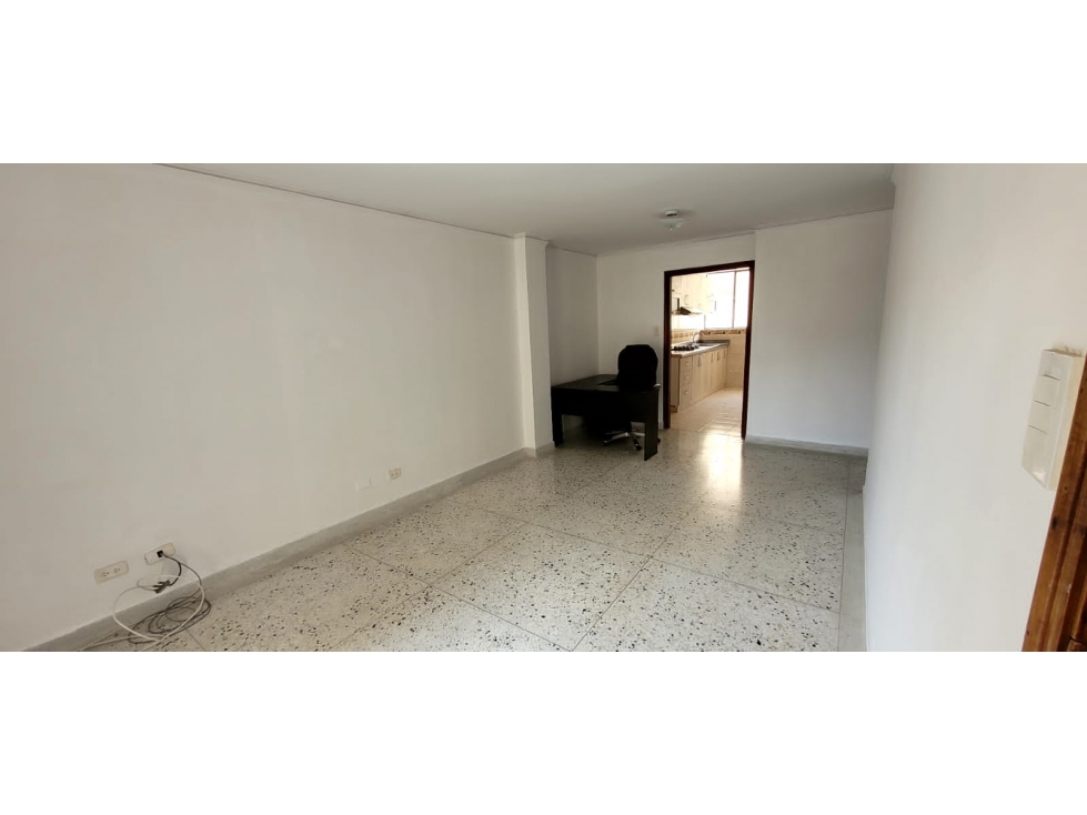 APARTAMENTO EN VENTA EN SANTA MONICA CERCA AL VIVA PISO 4 NO ASCENSOR — foto 5