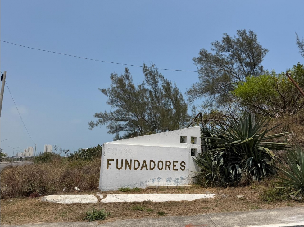 VENTA TERRENO FRACCIONAMIENTO FUNDADORES CIUDAD MADERO TAMAULIPAS - 4