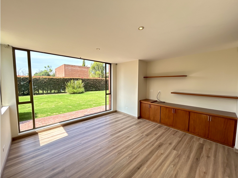 INCREIBLE CASA EN EL MEJOR CONJUNTO DE CAJICA-SAUSALITO VENTA — foto 5
