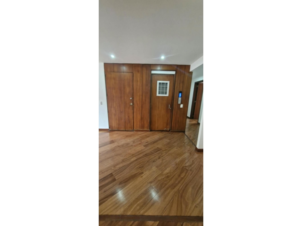 VENDO O ARRIENDO APARTAMENTO EN EL NOGAL — foto 4