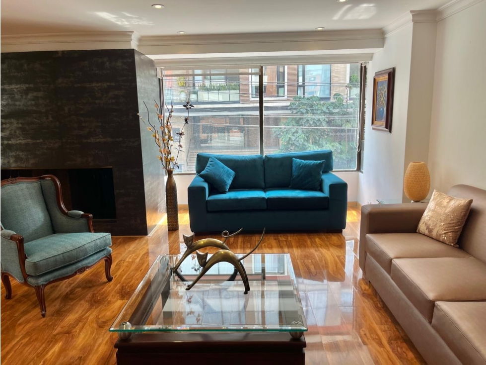 VENDEMOS APARTAMENTO PARA REMODELAR CON TERRAZA EN SAN PATRICIO — foto 4