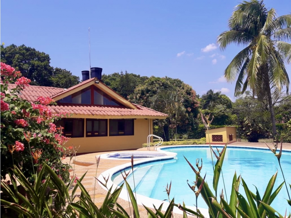 VENDEMOS CASA EN VILLAVICENCIO-CONJUNTO EL LAGUITO-VIA PTO LOPEZ