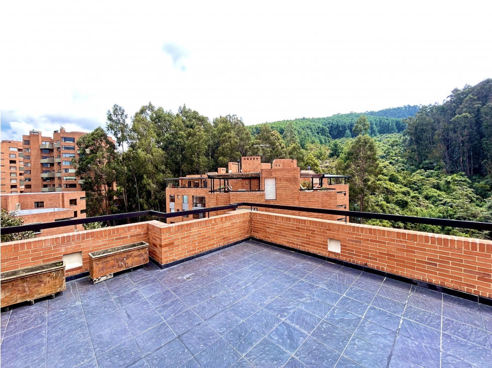 VENDEMOS PENTHOUSE DUPLEX EN SIERRAS DEL MORAL CON TERRAZAS — foto 3