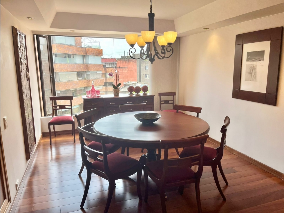 VENDEMOS LINDO APARTAMENTO CON AMPLIOS ESPACIOS Y VISTA EN ROSALES — foto 4