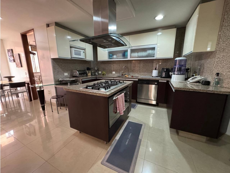 VENDO HERMOSO Y AMPLIO APARTAMENTO EN SANTA BARBARA — foto 4