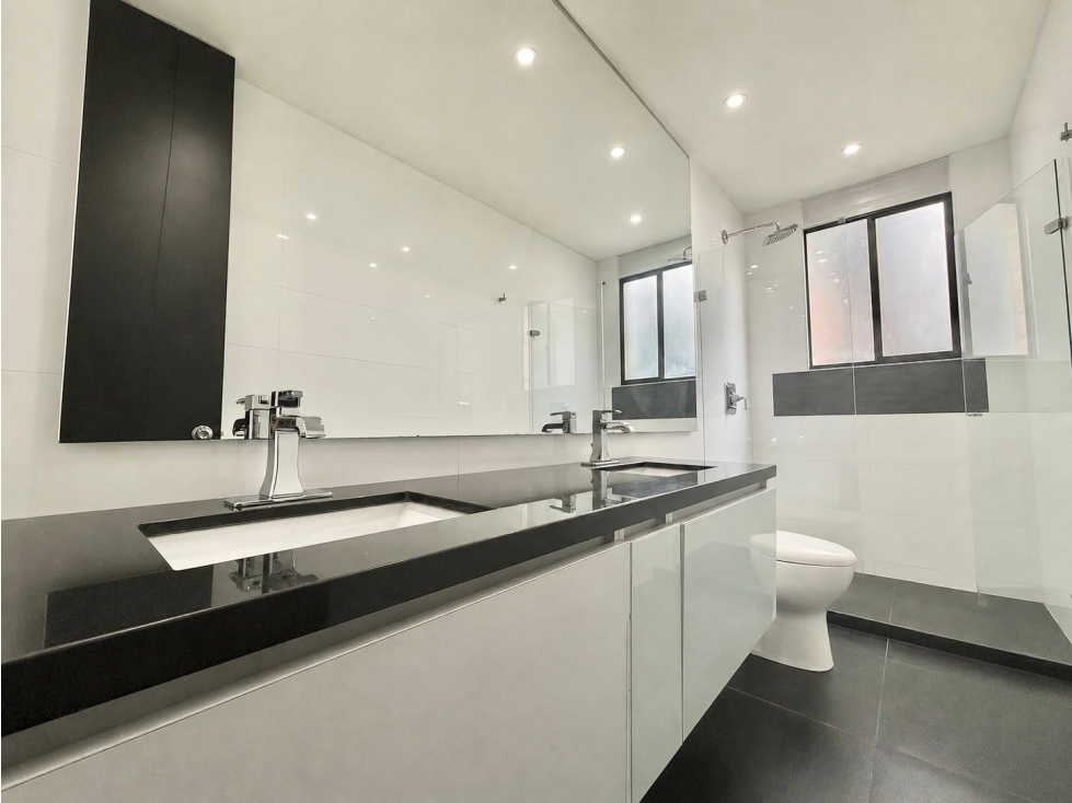 Arriendo lindo apto en Santa Bárbara con 2 balcones — foto 5