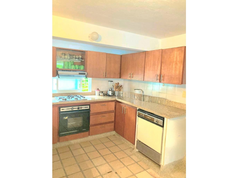 VENDO CASA EN PEÑALISA CON VISTA AL LAGO — foto 4