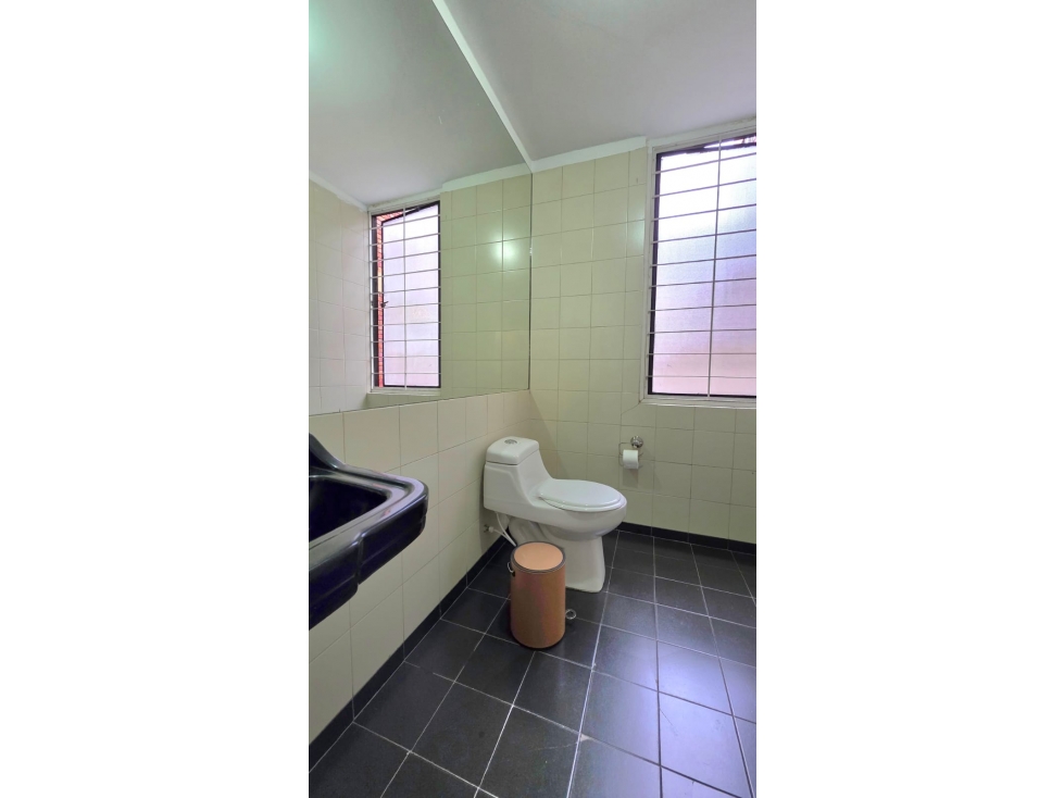 VENDO EDIFICIO EN ANTIGUO COUNTRY — foto 4