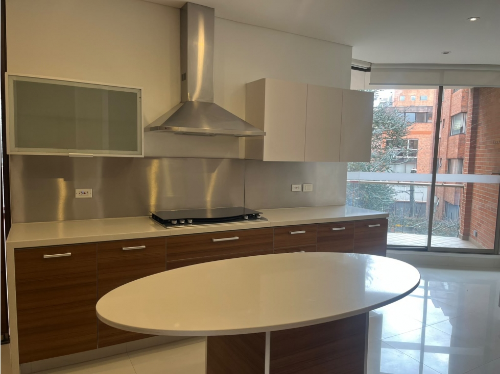 APARTAMENTO PREMIUM EN ARRIENDO CHICÓ — foto 6