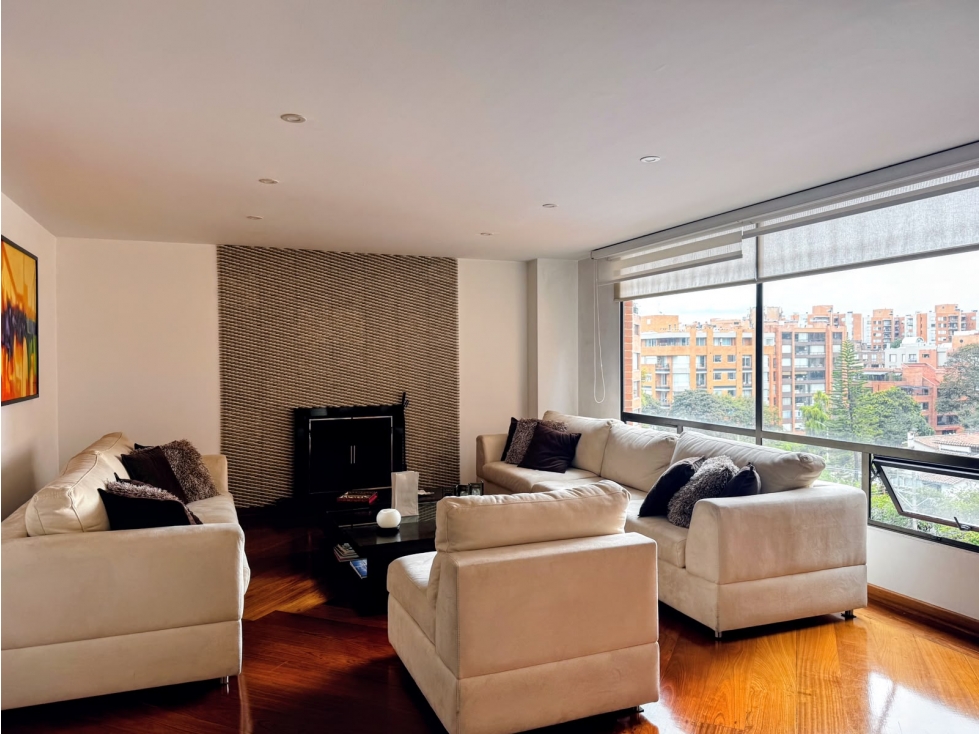 ARRENDAMOS DUPLEX EN LA CAROLINA