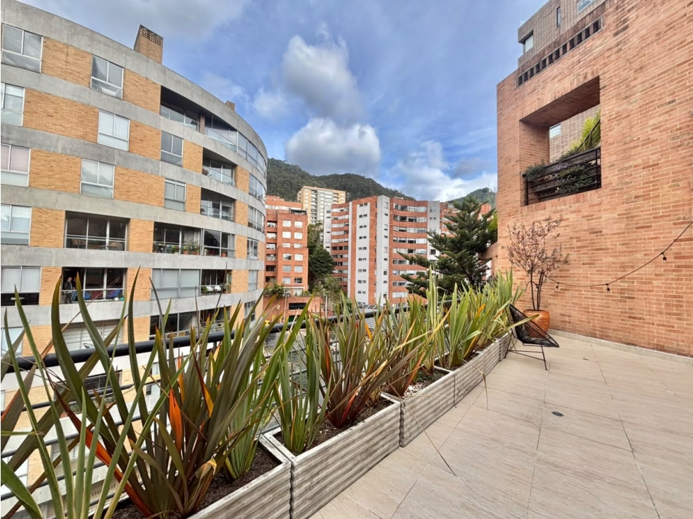 VENDO espectacular PH en Chapinero Alto, con TERRAZAS — foto 2