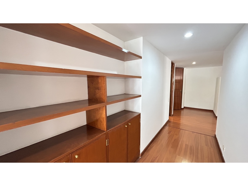 VENDEMOS EXCELENTE INMUEBLE-ESQUINERO EN SANTA PAULA — foto 6