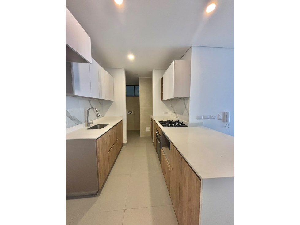 Vendo moderno apto para estrenar en San Patricio — foto 5