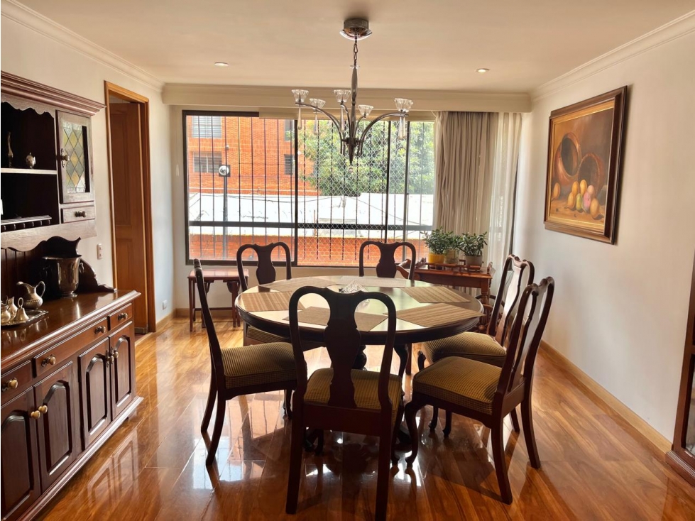 VENDEMOS APARTAMENTO PARA REMODELAR CON TERRAZA EN SAN PATRICIO — foto 5
