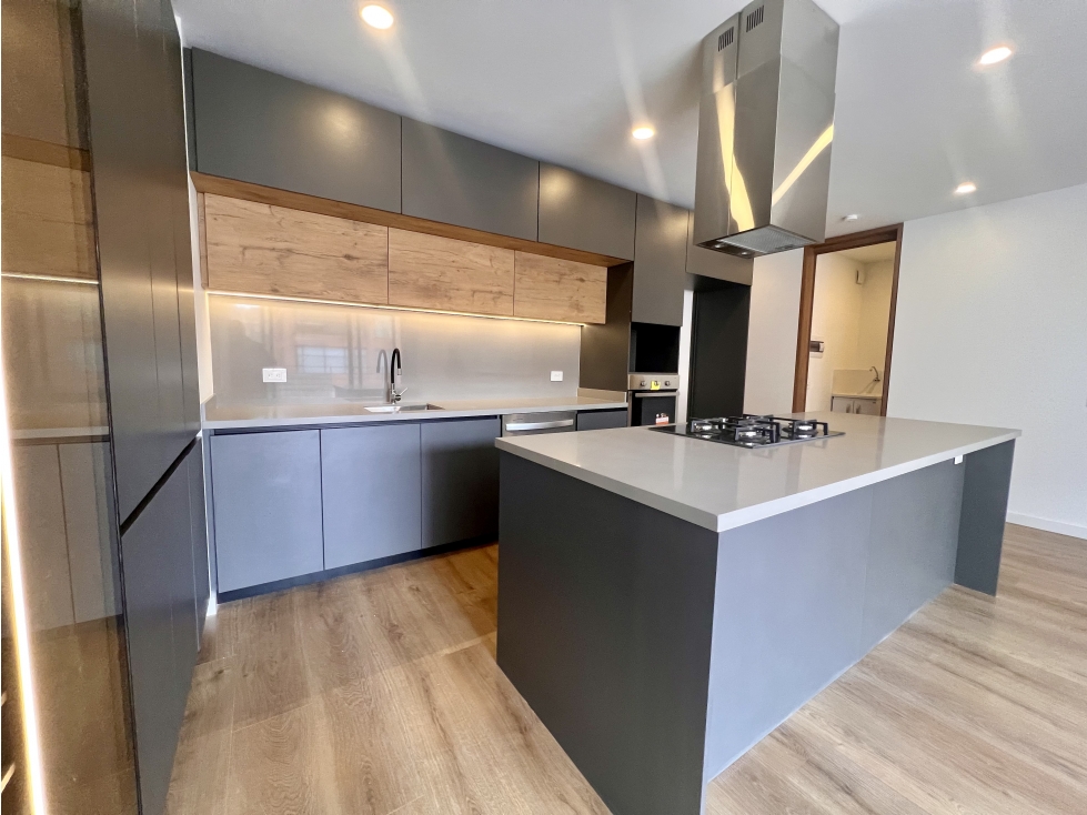 ESTRENA APTO EN CHICO NAVARRA-EXTERIOR-VENTA