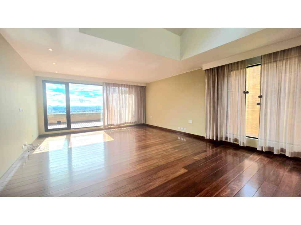 VENTA O ARRIENDO APARTAMENTO EN CHICÓ ALTO — foto 4