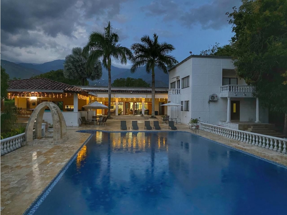 Finca - Zona Hotelera - 1