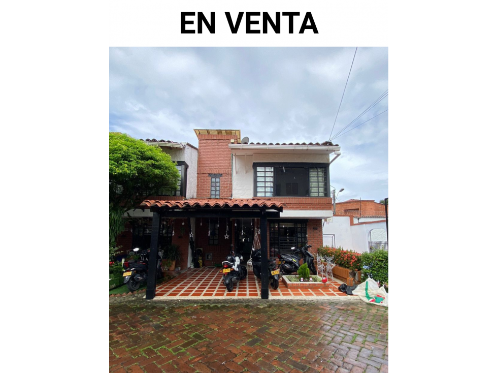 ¡HERMOSA CASA EN VENTA EN CONDOMINIO LOS LAGUITOS!