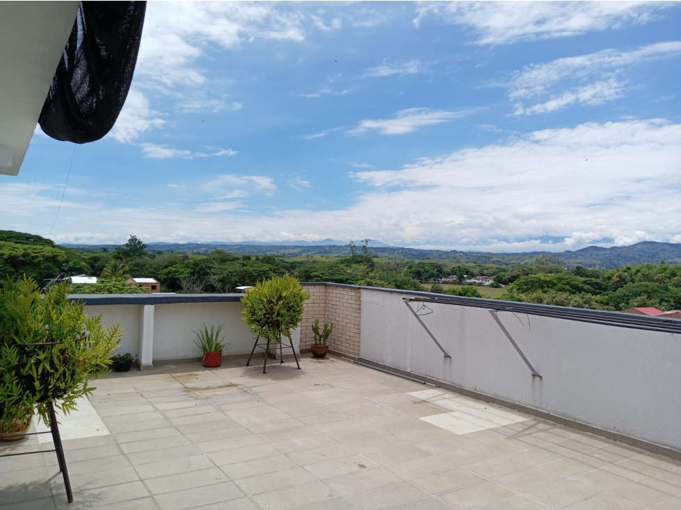 PENTHOUSE EN VENTA Barrio Cámbulos — foto 3