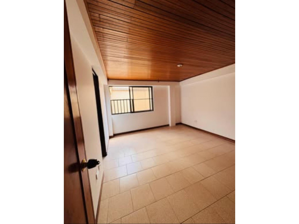 Se Renta Apartamento en el Centro - 2