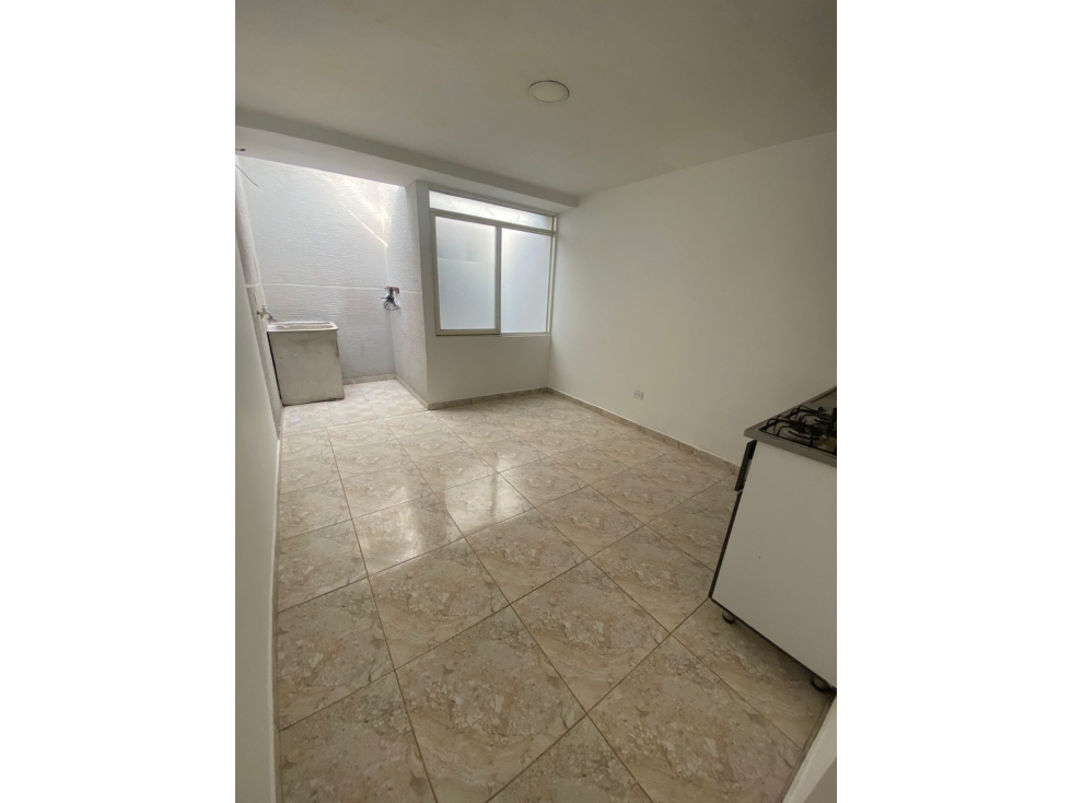 Se Renta Casa En Cámbulos - 6