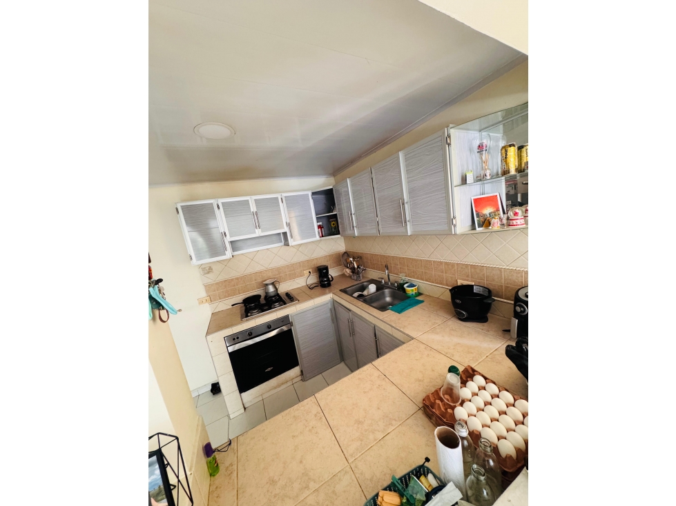 Se vende hermosa casa esquinera en el barrio San Pablo — foto 3
