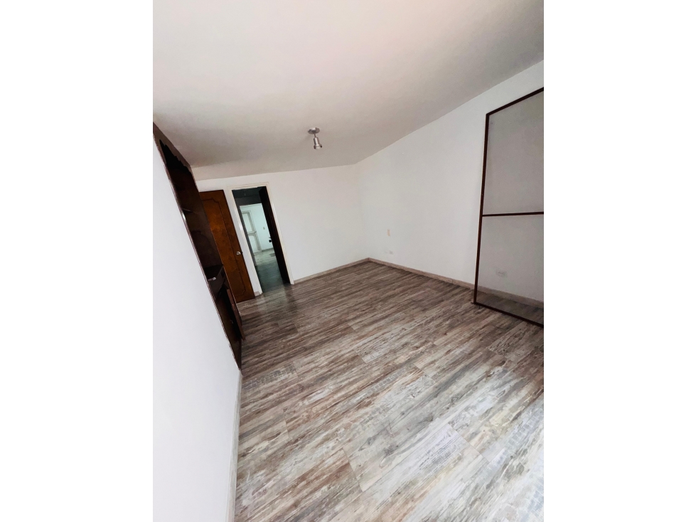 Casa en venta en El Prado con apartaestudio incluido — foto 2