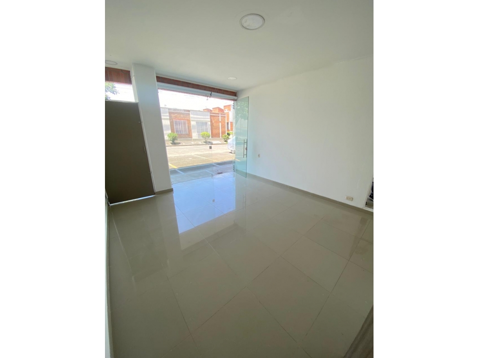 Local en arriendo - 2