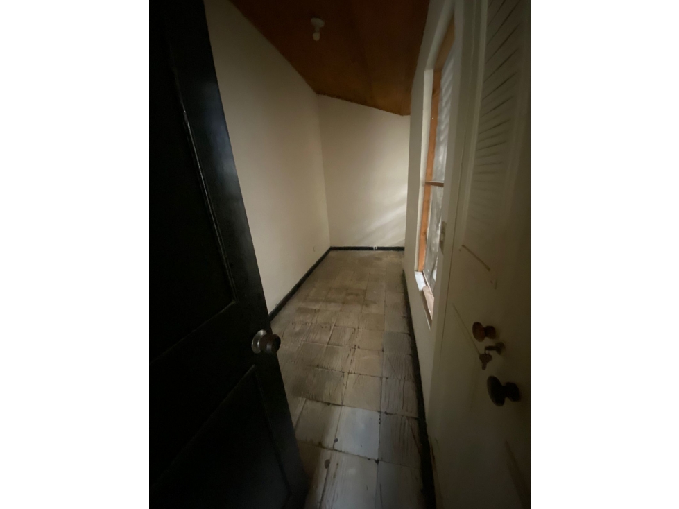 ¡CASA ESQUINERA EN VENTA LOS ÃNGELES! — foto 3