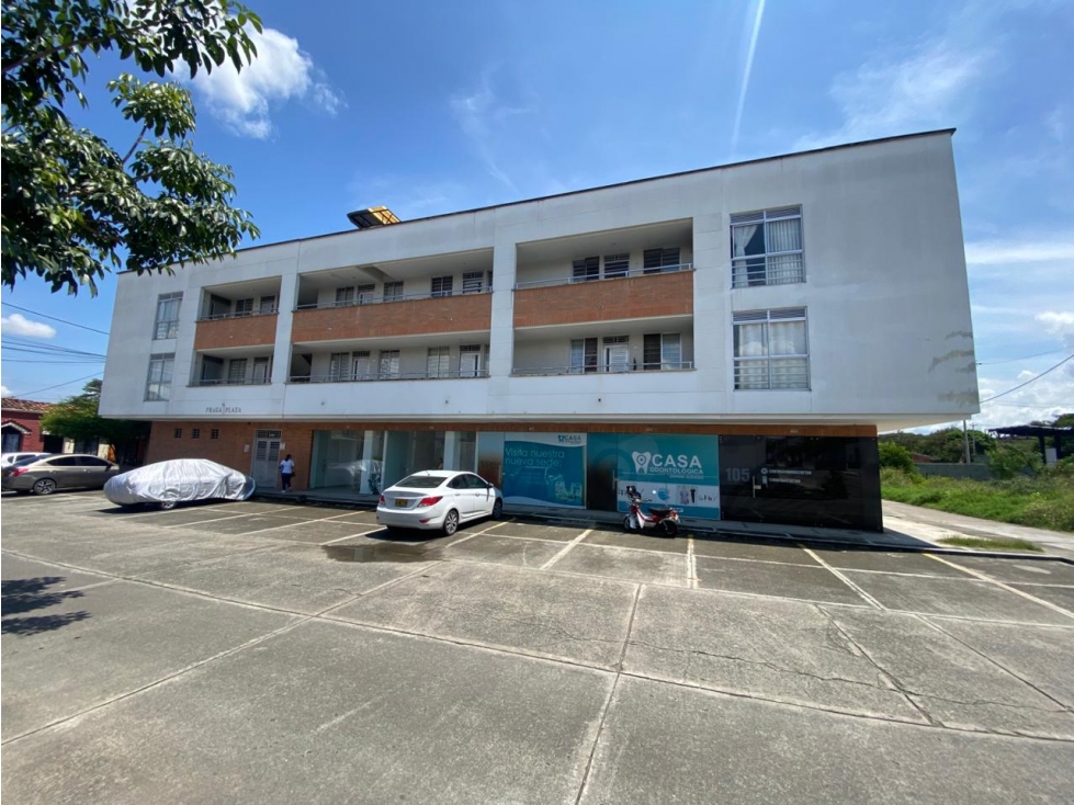 Local en arriendo - 3