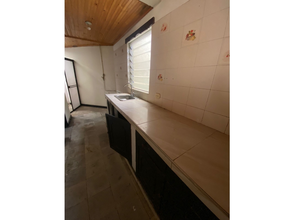 ¡CASA ESQUINERA EN VENTA LOS ÃNGELES! — foto 4