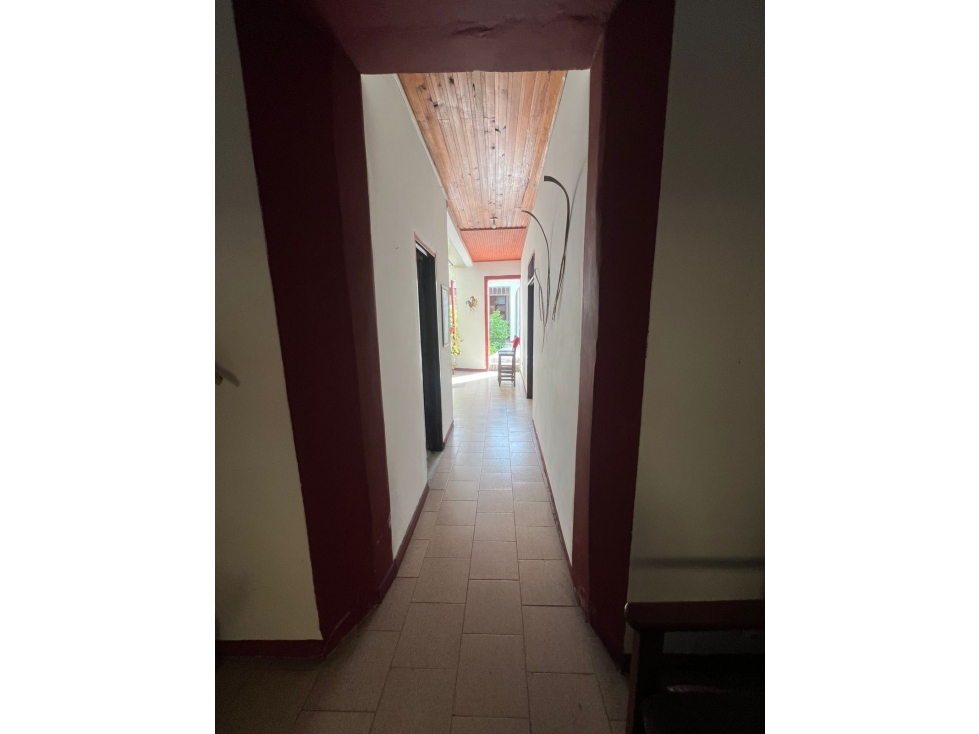 ¡PROPIEDAD DE GRAN FORMATO EN EXCELENTE UBICACIÃN! — foto 5