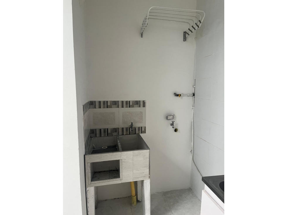 EDIFICIO HABITACIONAL EN VENTA EXCELENTE INVERSIÓN - 5