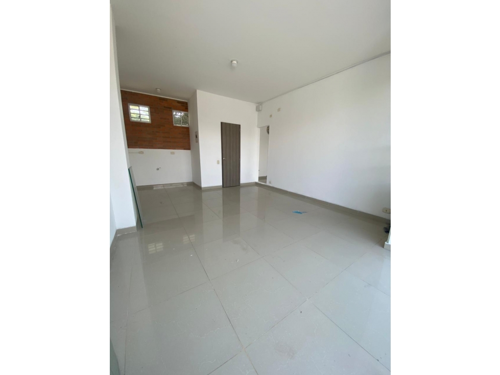Local en arriendo - 6