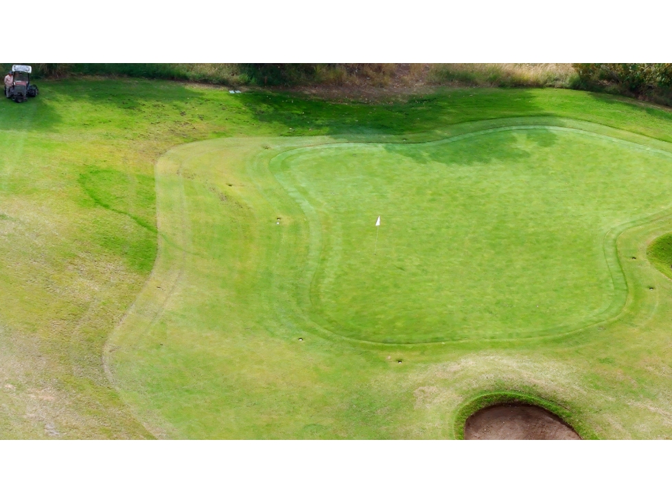 Venta de terreno en El Rio Country Club frente club golf - 4