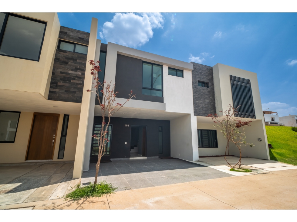 Venta casa 3 recamaras Zimalta, Tlaquepaque Jalisco en esquina - 1