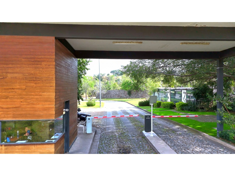 Venta de terreno en El Rio Country Club frente club golf - 5