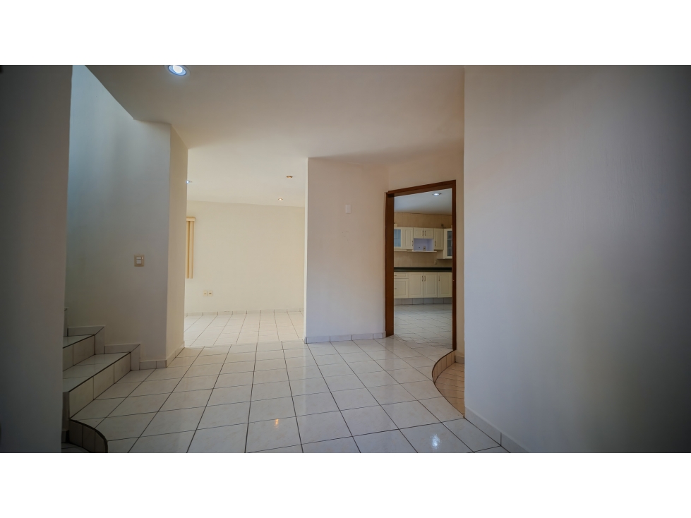 Venta casa 4 recámaras en Valle de san isidro Zapopan — foto 4