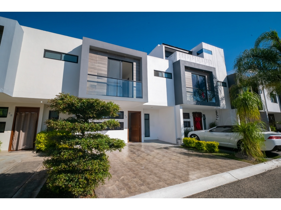 Casa de 3 recamaras en venta en la moraleja coto pamplona
