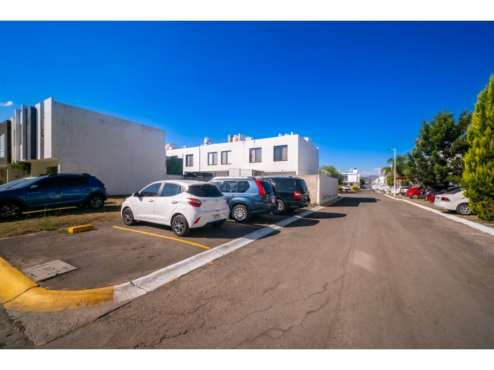 Casa de 3 recamaras en venta en la moraleja coto pamplona — foto 6
