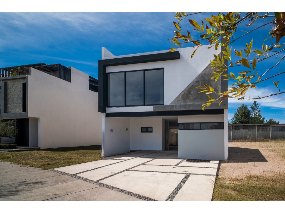Venta casa 5 recámaras en solares coto soare 3 altanza
