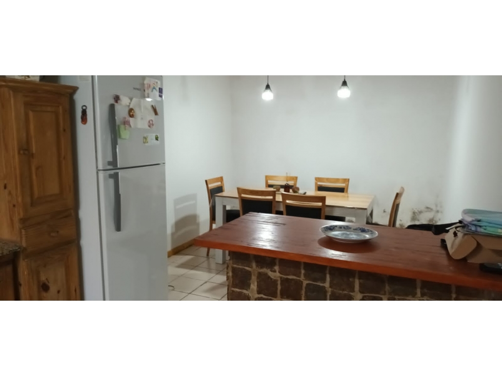 CASA Y DEPARTAMENTO EN VENTA - 5