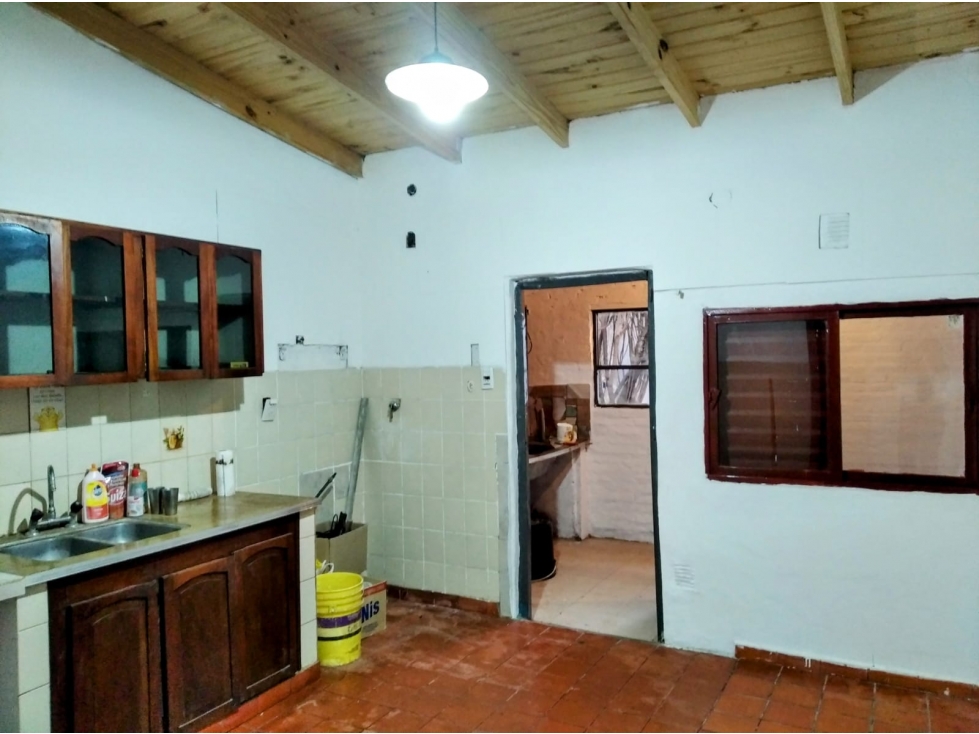 CASA EN VENTA ZEBALLOS - 3