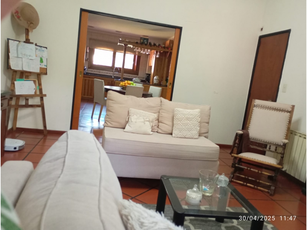EN VENTA CASA Ubicada en Florencio Varela Centro - 6