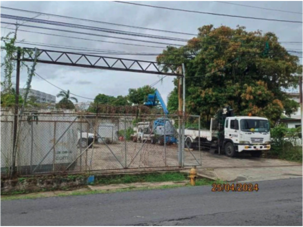 Estacionamiento de Camiones