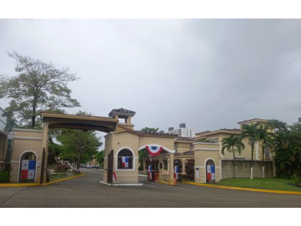 Apartamento en Venta PH Residencial Golden Springs