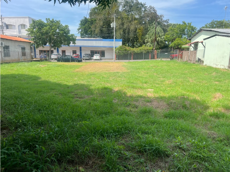 Lote de Terreno en Venta - La Villa de Los Santos - 4