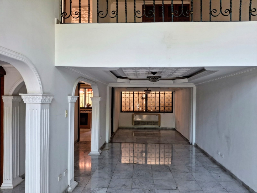 CASA EN VENTA, BARRIO MANGA - CARTAGENA DE INDIAS