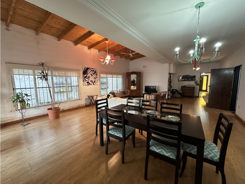 Venta Casa en el Centro de Tandil, Prov. Bs. As.