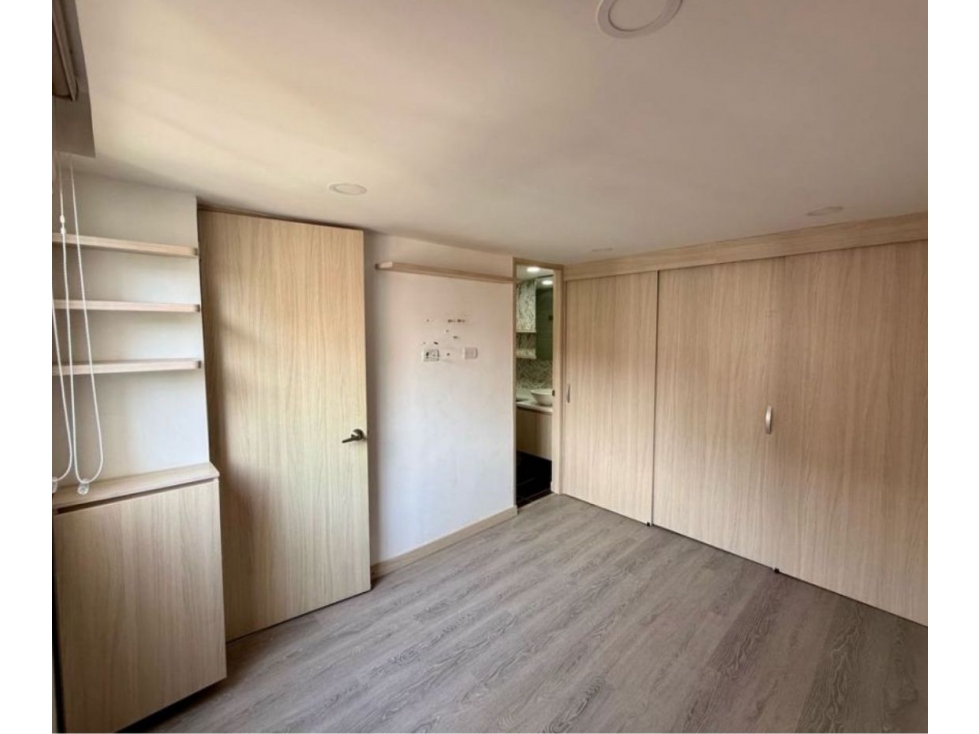 Apartamento en venta en Robledo — foto 3